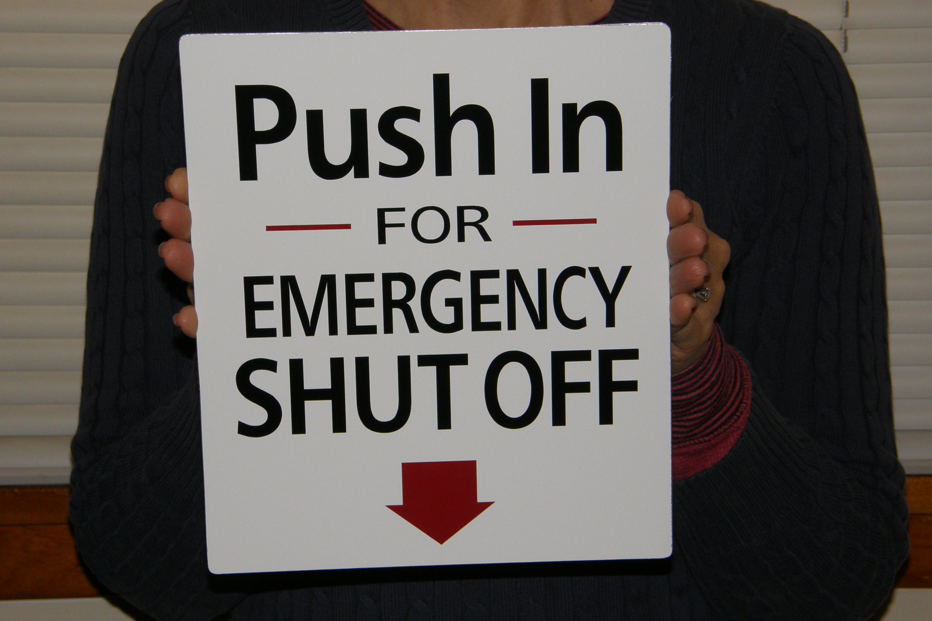 Less Strenuous Signage Temporary/Basic/Low-Cost Signage | Lloyd Signs
